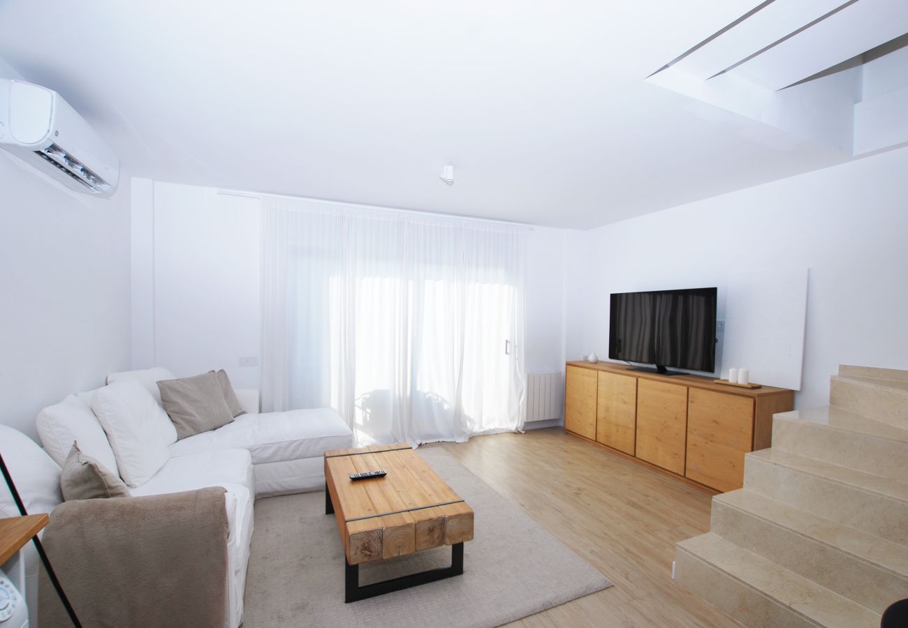 Apartamento en Mataró - MAT - Refugio blanco temporal