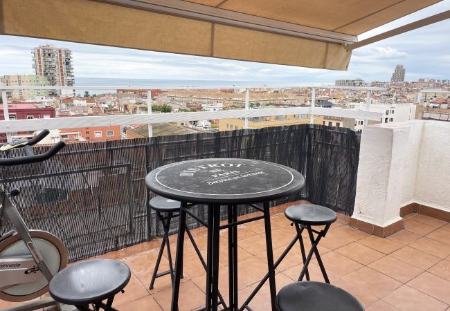 Ferienwohnung in Mataró - MAT - Ático con terraza temporal