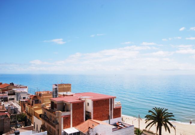 Apartment in Montgat - MG - Waves and sky